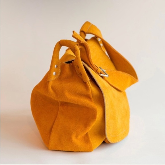 A Detacher Annabel marigold suede bag NEW - Picture 6 of 12